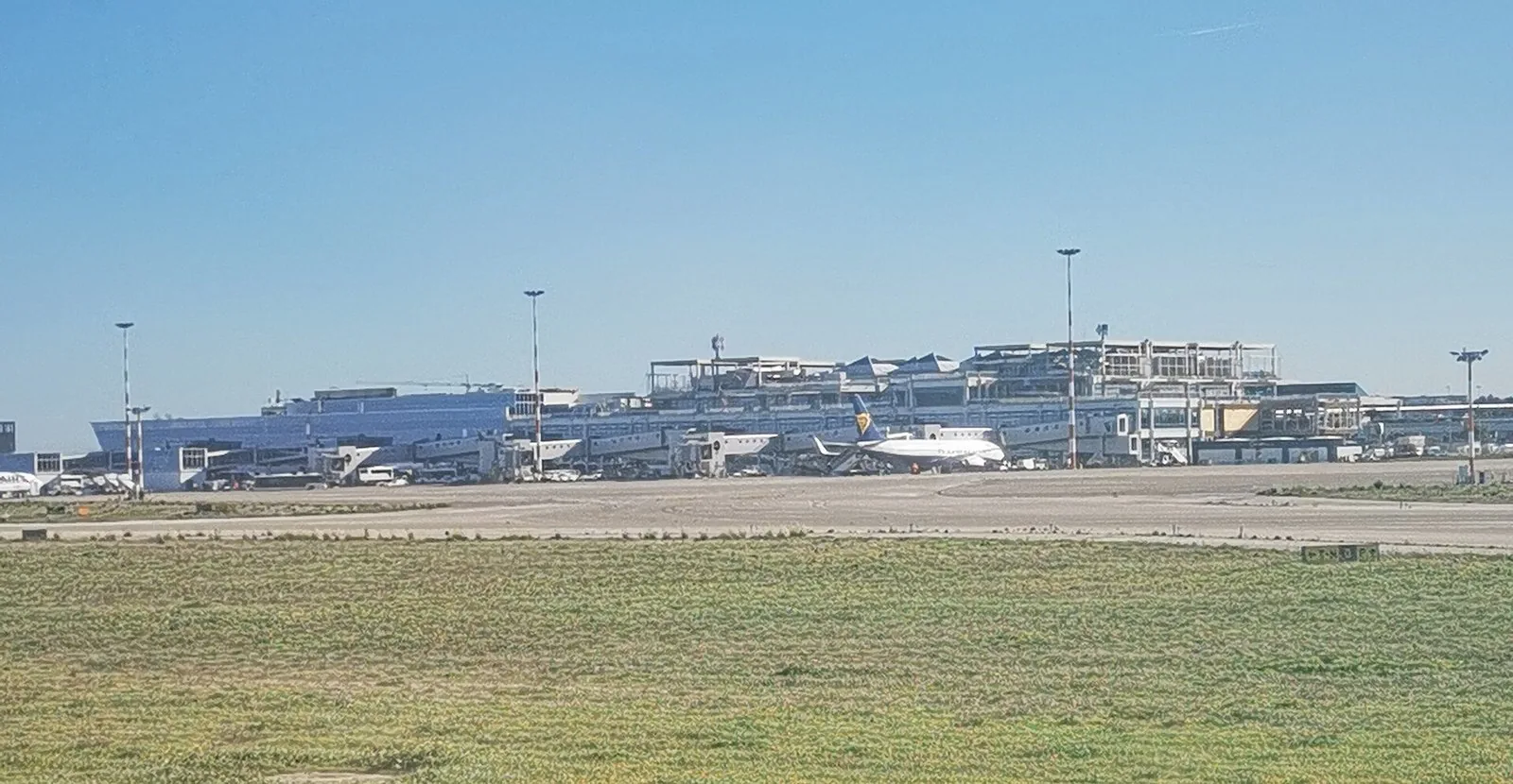 L'aeroporto di Bari, lo scalo di riferimento per la Valle d'Itria