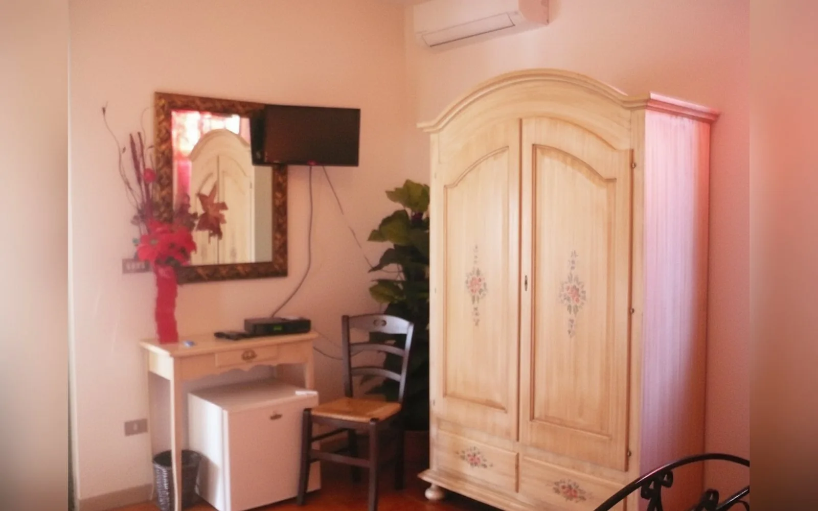 Camera B&B L'Isola Felice,  (foto 2)